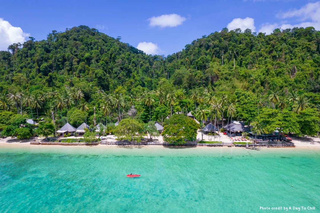 Beach Club on Koh Ngai