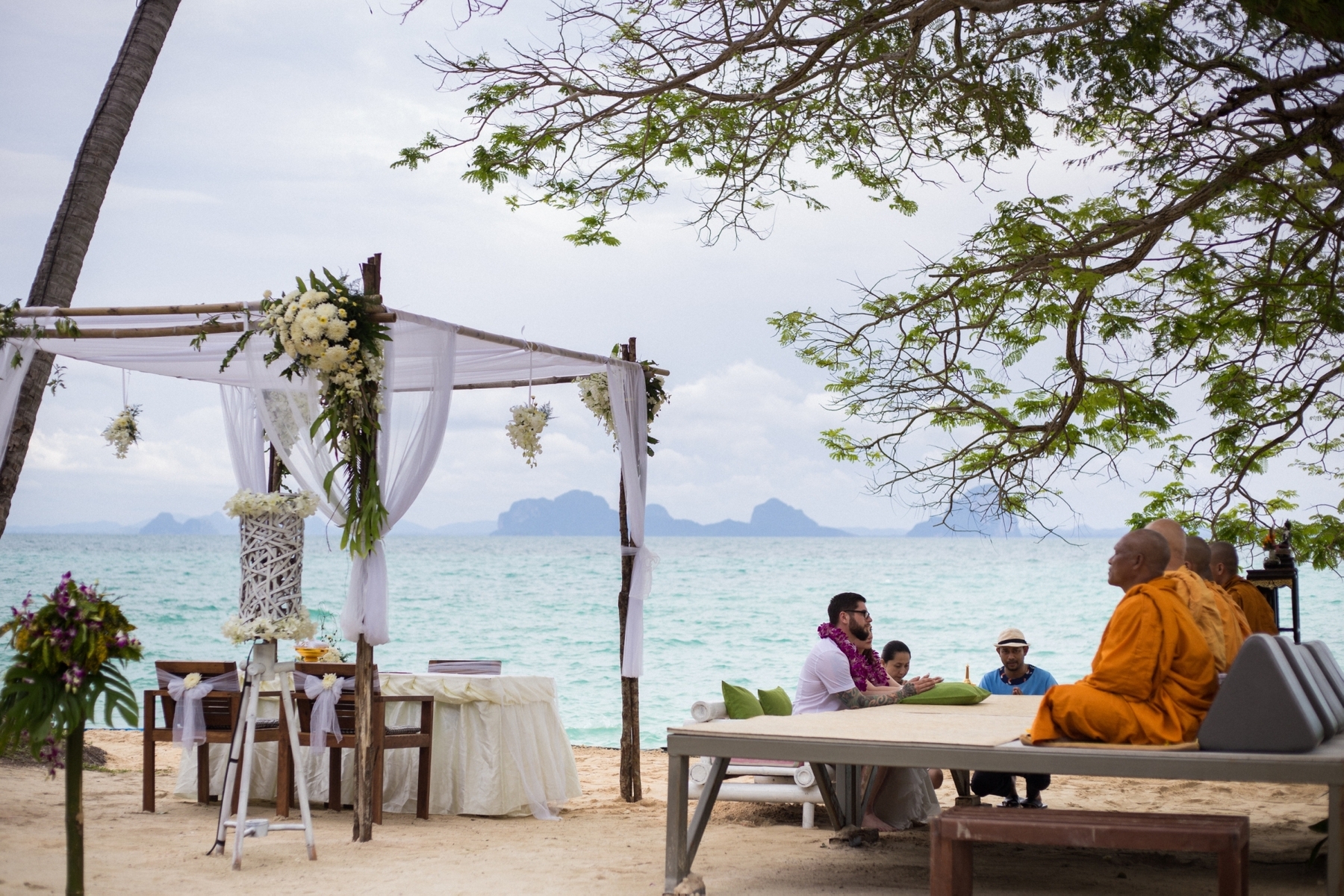 Wedding on the beach, Thapwarin Resort, Koh Ngai Thailand